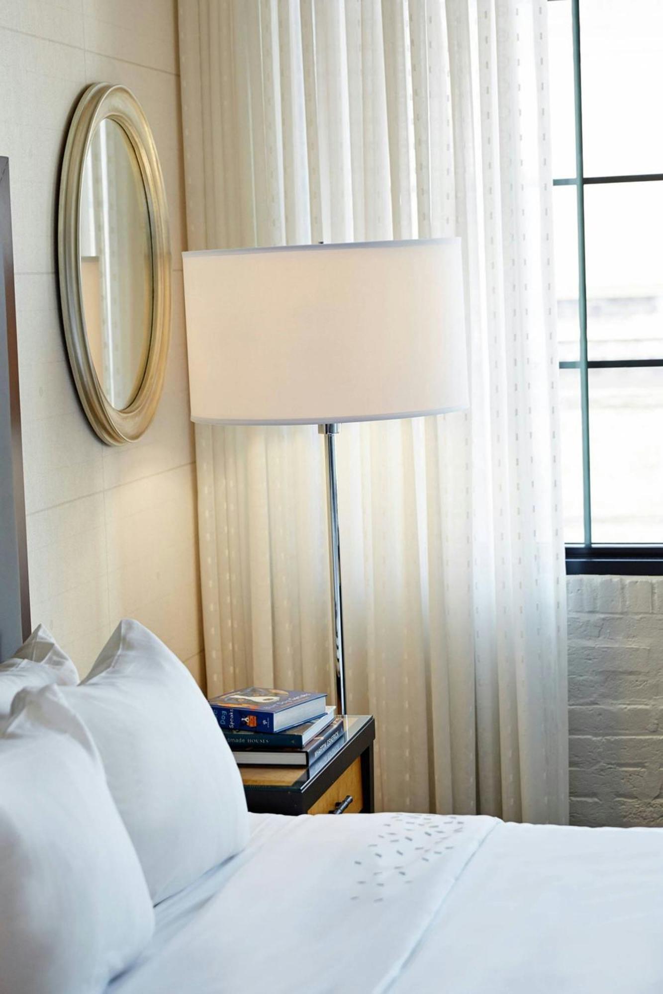 Renaissance New Orleans Arts Warehouse District Hotel מראה חיצוני תמונה